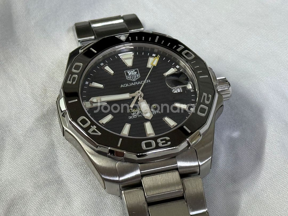 태그호이어 아쿠아레이서 41mm 세라믹 오토 민트급--1