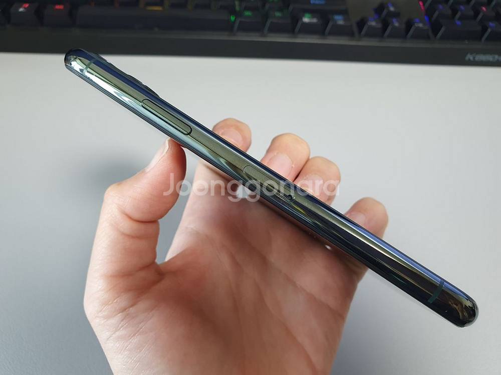 아이폰11 프로 / 256GB / 미드나이트 그린--7