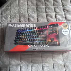 스틸시리즈 apex pro tkl gen3 키보드팝니다