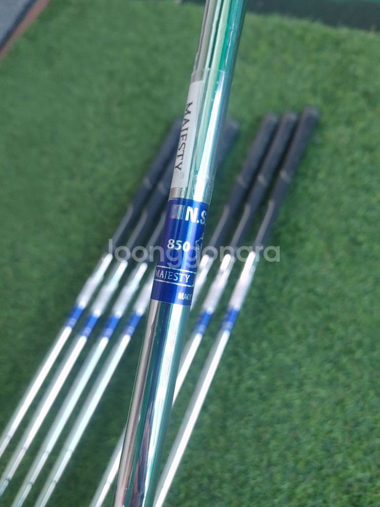 마제스티로얄Lv550/8i/5S/Nspro850R아이언--6