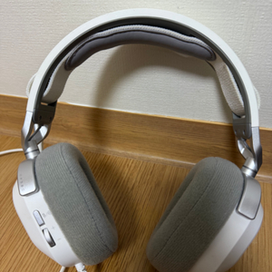 커세어 hs80 유선 게이밍 헤드셋