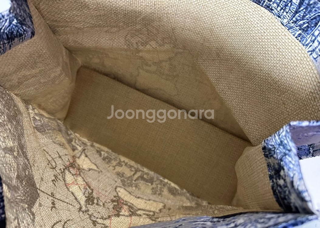 디올 뷰티 라탄백--1