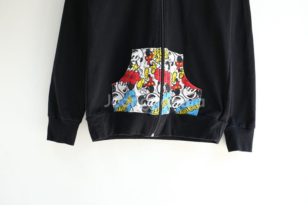 디즈니 미키 블랙 후드집업 L사이즈--2