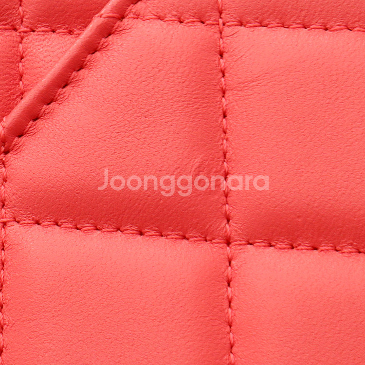 샤넬 레드 클래식 램스킨 뉴미듐 금장 클러치--8