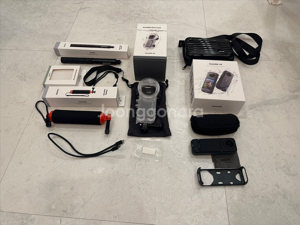 인스타360 x4 인비져블 다이브 번들--0