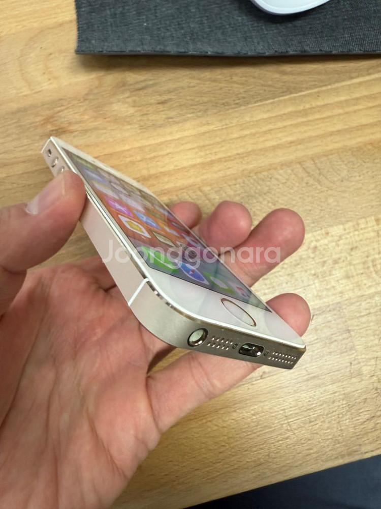 아이폰5s 골드 16GB 골드--5