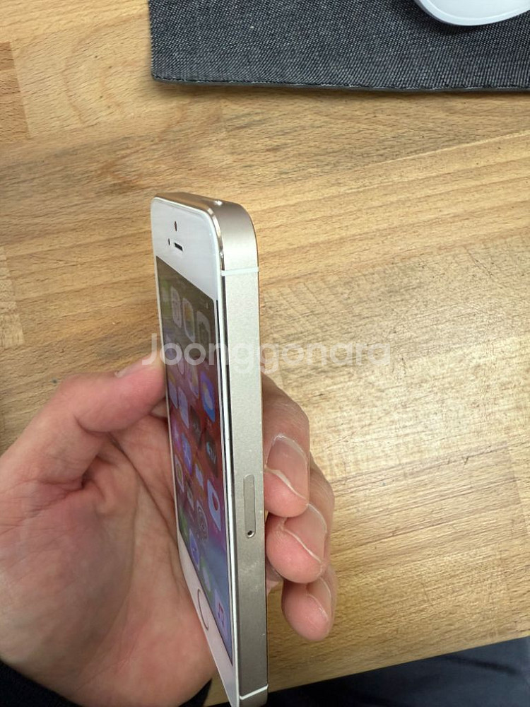 아이폰5s 골드 16GB 골드--4