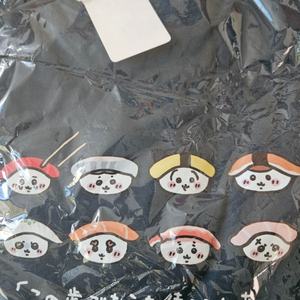 치이카와 공식 티셔츠 팝니다.