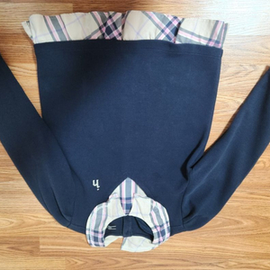 헤지스키즈 셔츠형 티셔츠 ㅡ145(11y)