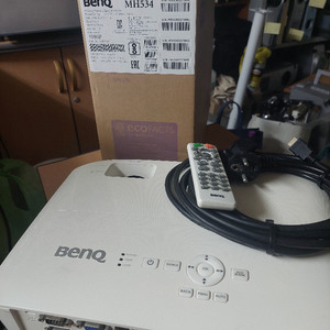벤큐3300안시.FHD프로젝터 MH534