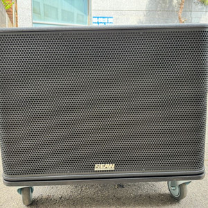 eaw rcf rs118 우퍼 스피커(가방+구루마증정)