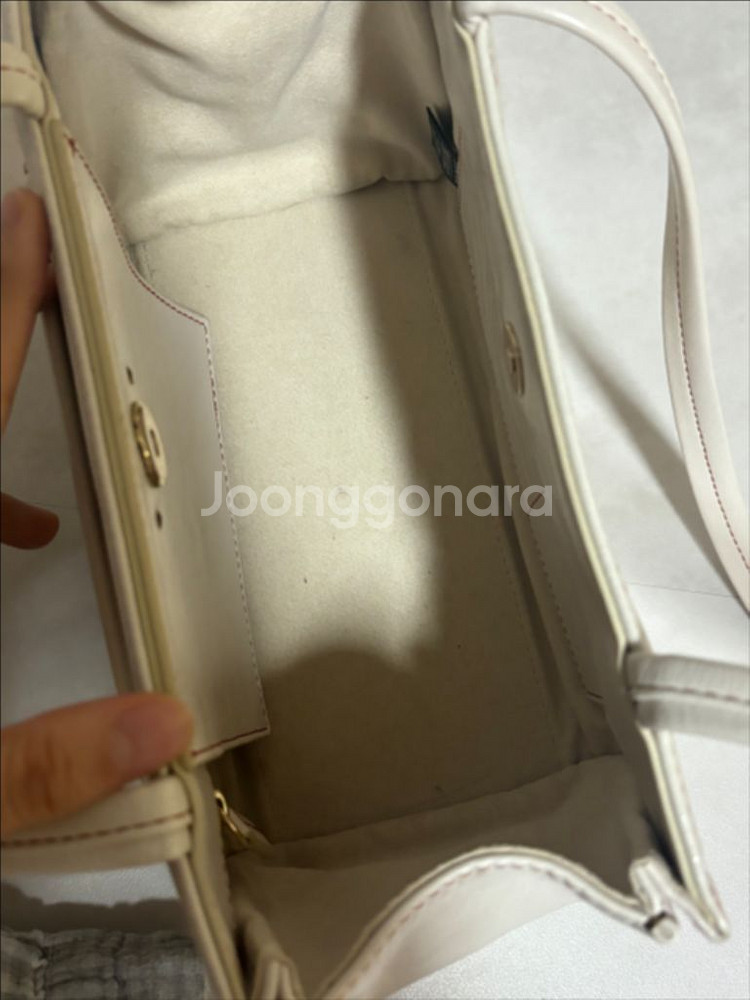 스탠드오일 오블롱백 티니 스티치 크림--1