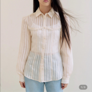 택o새제품) 플레따 스트라이프 크림 셔츠 s