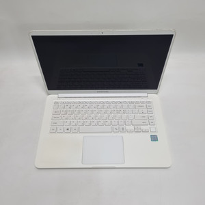 삼성 중고 노트북 인텔/화이트바디/980g/15인치