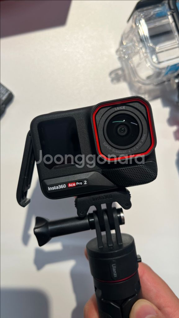 인스타360 에이스프로2 다이브번들--0