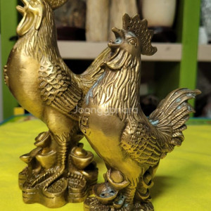 청동닭 2마리