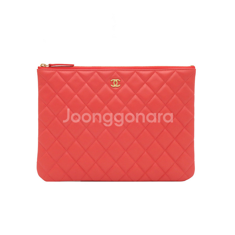 샤넬 레드 클래식 램스킨 뉴미듐 금장 클러치--0