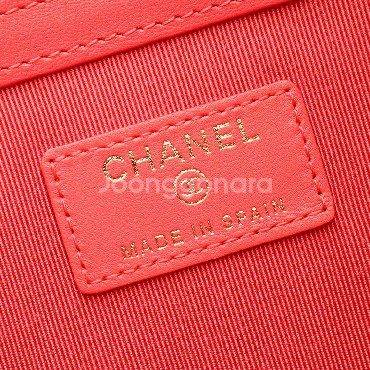 샤넬 레드 클래식 램스킨 뉴미듐 금장 클러치--9