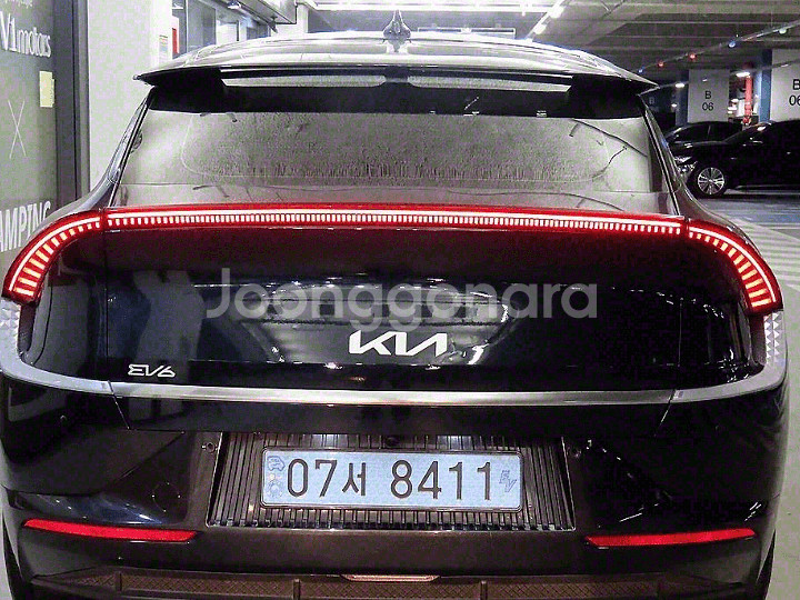 @22년 EV6 롱레인지 어스 7만@무사고@초특가급매--6
