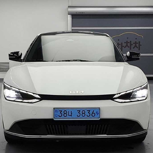 @22년 EV6 롱레인지 AWD 에어 9만@완전무사고@