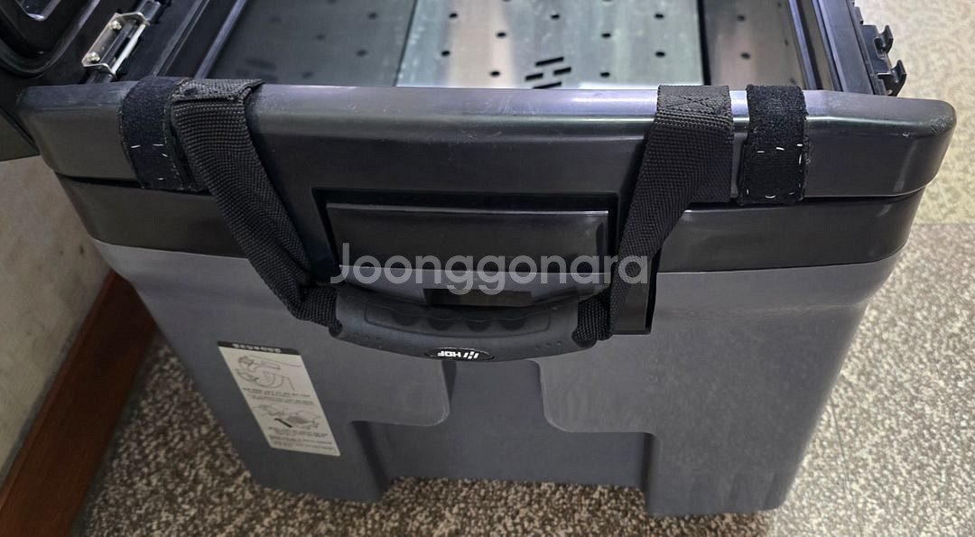 해동 카리스마 75L 쿨러 판매합니다.--3