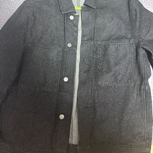 COS 스트럭처드 오가닉 데님 자켓 M