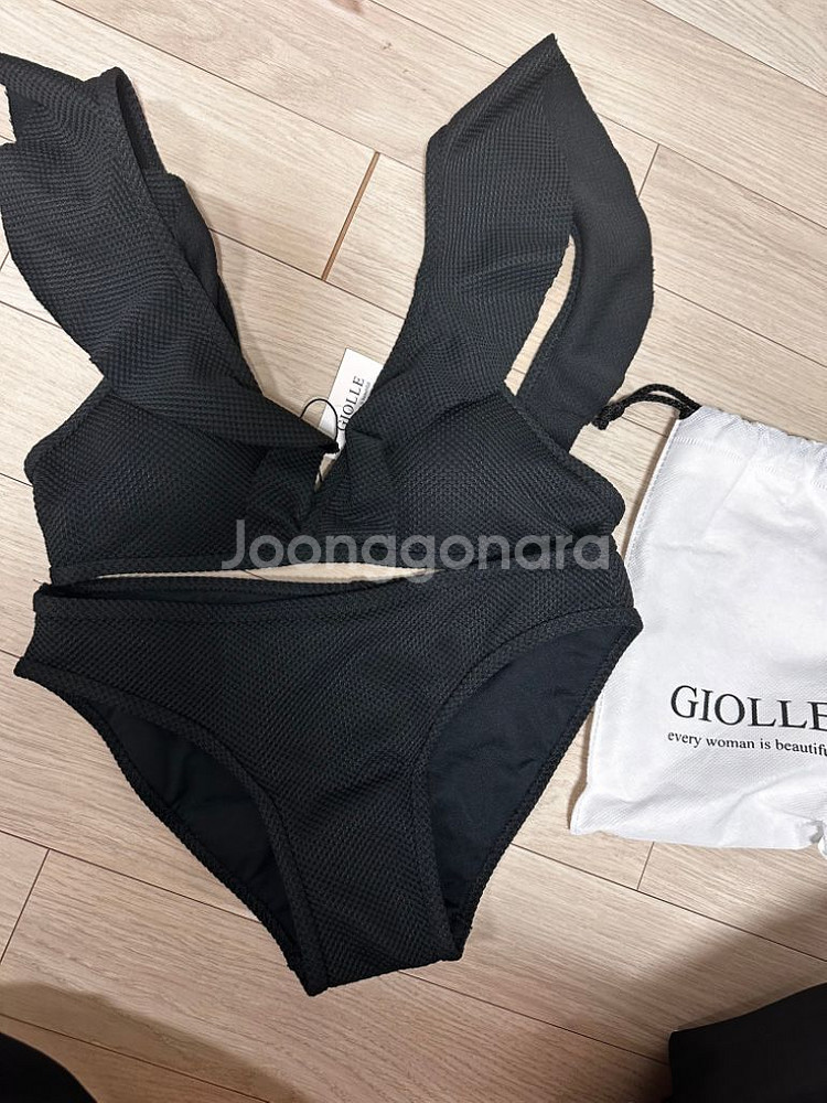 지올르 블랙 러플 비키니 새상품--1