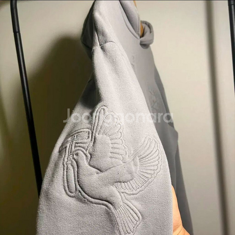 [M/한정판/새상품급] 루이비통 3D 버질아블로 후드티--3