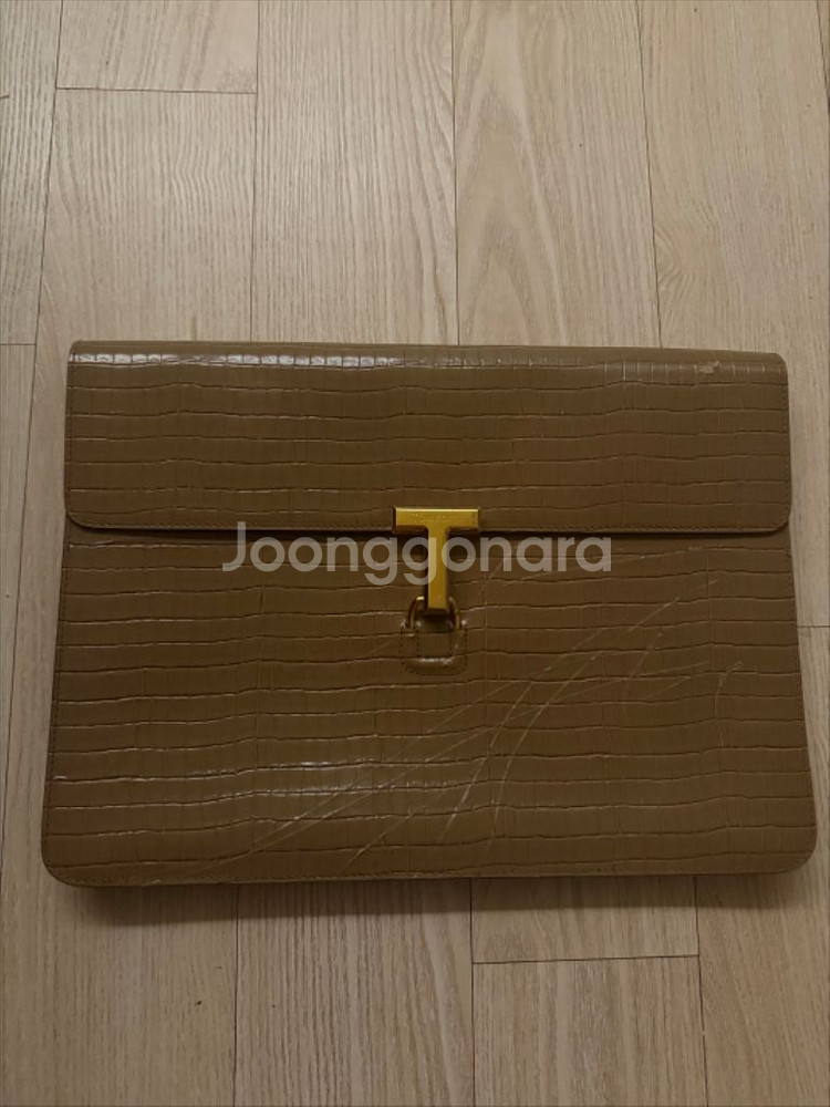 톰포드 크로커다일 악어가죽 금장T 클러치 백 가방--0