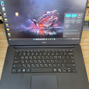 Dell XPS 9560