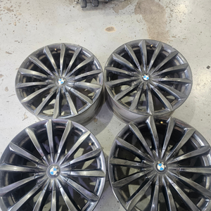 BMW 7시리즈 G바디19인치 정품휠판매합니다.