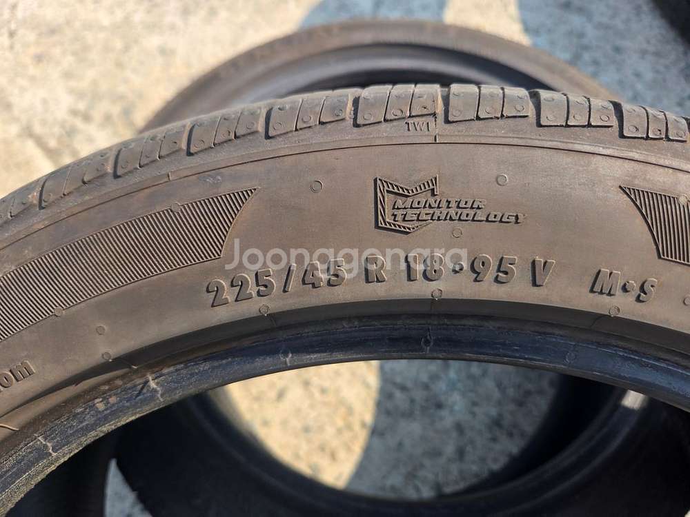 2254518 제네랄 알티맥스 중고타이어--0
