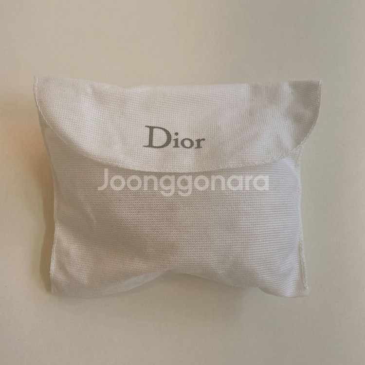 정품 Christian Dior 디올 진주 키링--2