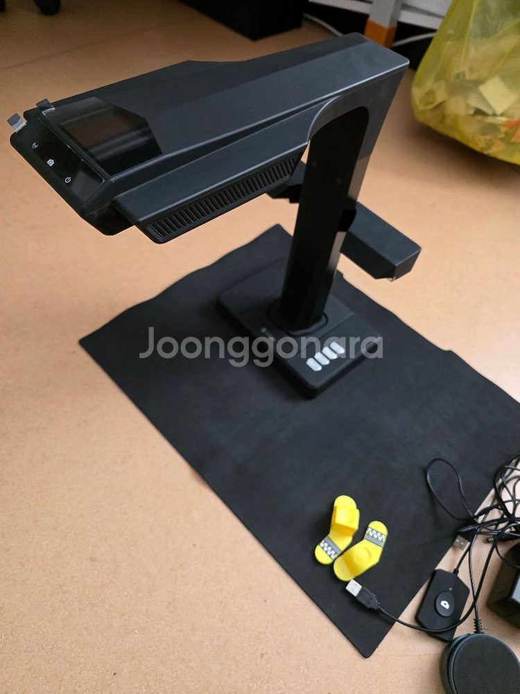 북스캐너(CZUR et 16 plus)--0