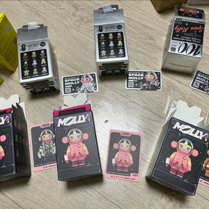 스페이스몰리 1탄. 3탄 시리즈 3종씩 판매