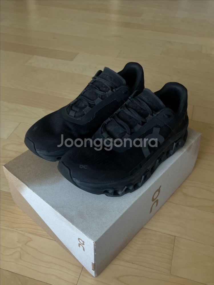 온러닝 클라우드 몬스터 블랙 260--0