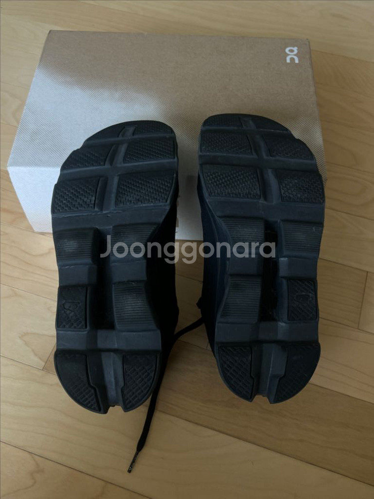 온러닝 클라우드 몬스터 블랙 260--3