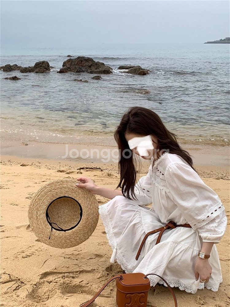 (새상품) 아일렛 레이스 블라우스 캉캉 미니 원피스--3