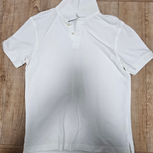 지오다노 카라티셔츠