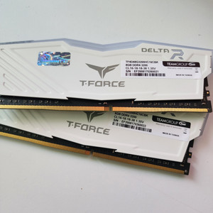 TeamGroup DDR4 3200 cl16 8gb2개