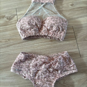 솔블랑 한정판 호피 폴웨어