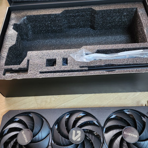 5070 ti 겜오씨판매 9070xt 니트로 교환
