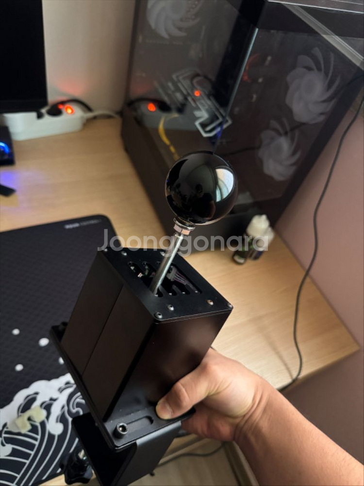 트러스트마스터 t150 pro 래이싱휠--1
