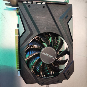 그래픽<865>gtx1650 4g 무전원
