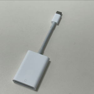 애플 정품 SD카드리더기(USB-C타입) 판매합니다