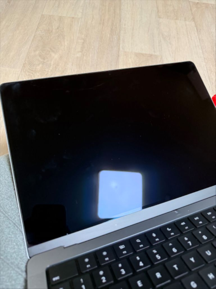 맥북프로 m1 pro 14인치 16램 512저장소 스그--1