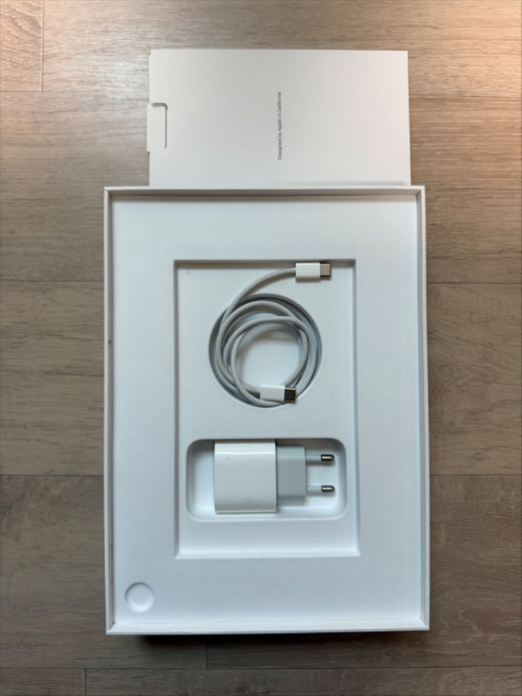 아이패드 10세대 와이파이 64저장소--7