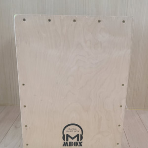 M BOX 카혼