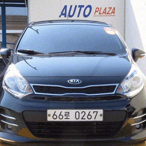 @16년 더 뉴 프라이드 5DR 1.4 디젤 럭셔리 이미지