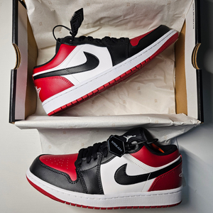 조던 1 Low Bred Toe 판매(새상품)